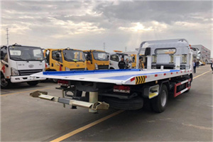 恭城汽车救援补胎