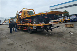 恭城同城汽车补胎